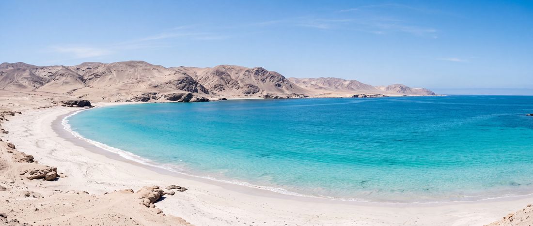 Wide view of Bahía Inglesa, Atacama Region.