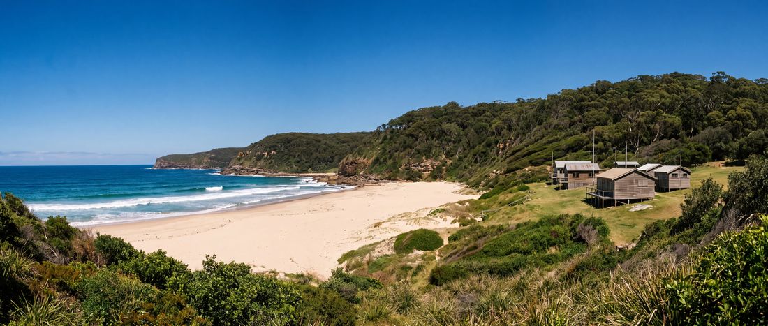 Wide view of Garie Beach, Royal National Park, NSW.