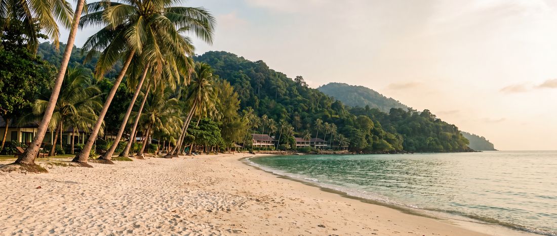 Wide view of White Sand Beach (Hat Sai Khao), Koh Chang, Trat.