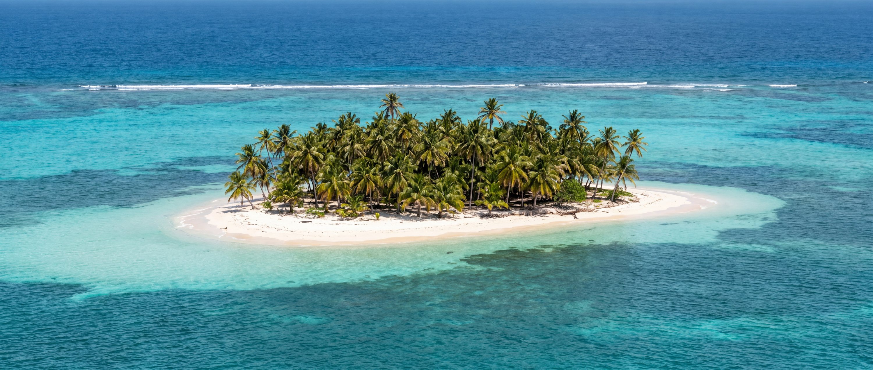Wide view of Johnny Cay, Archipelago of San Andrés, Providencia and Santa Catalina.