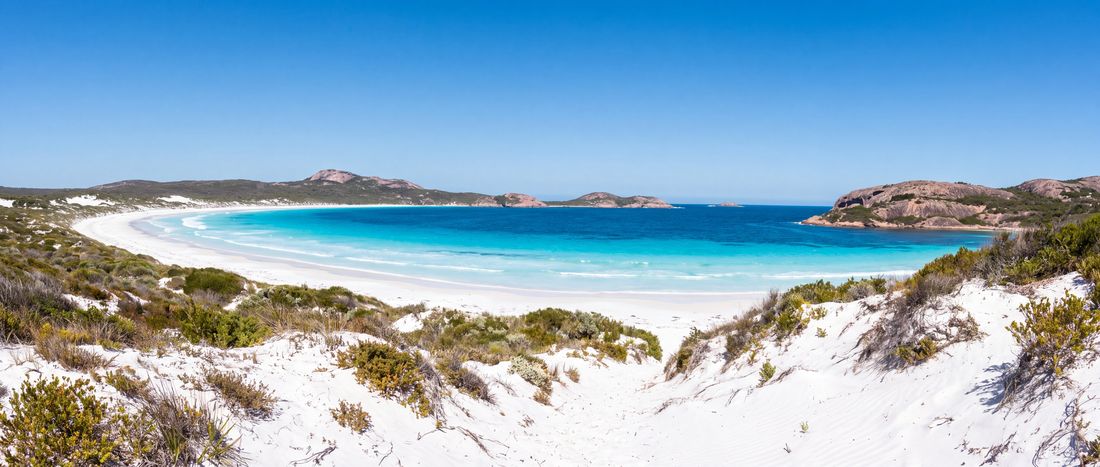 Wide view of Lucky Bay, Cape Le Grand National Park, Esperance, Western Australia.