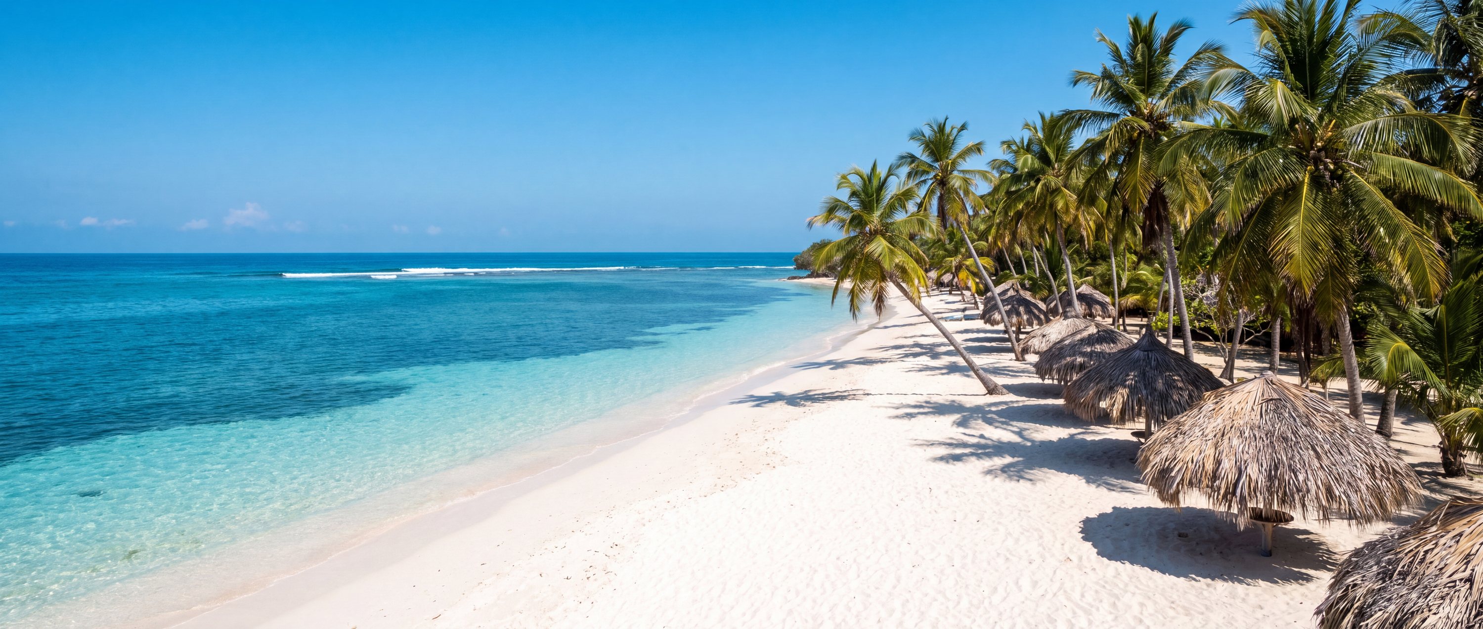 Wide view of Playa Blanca (Barú), Isla Barú, near Cartagena, Bolívar.