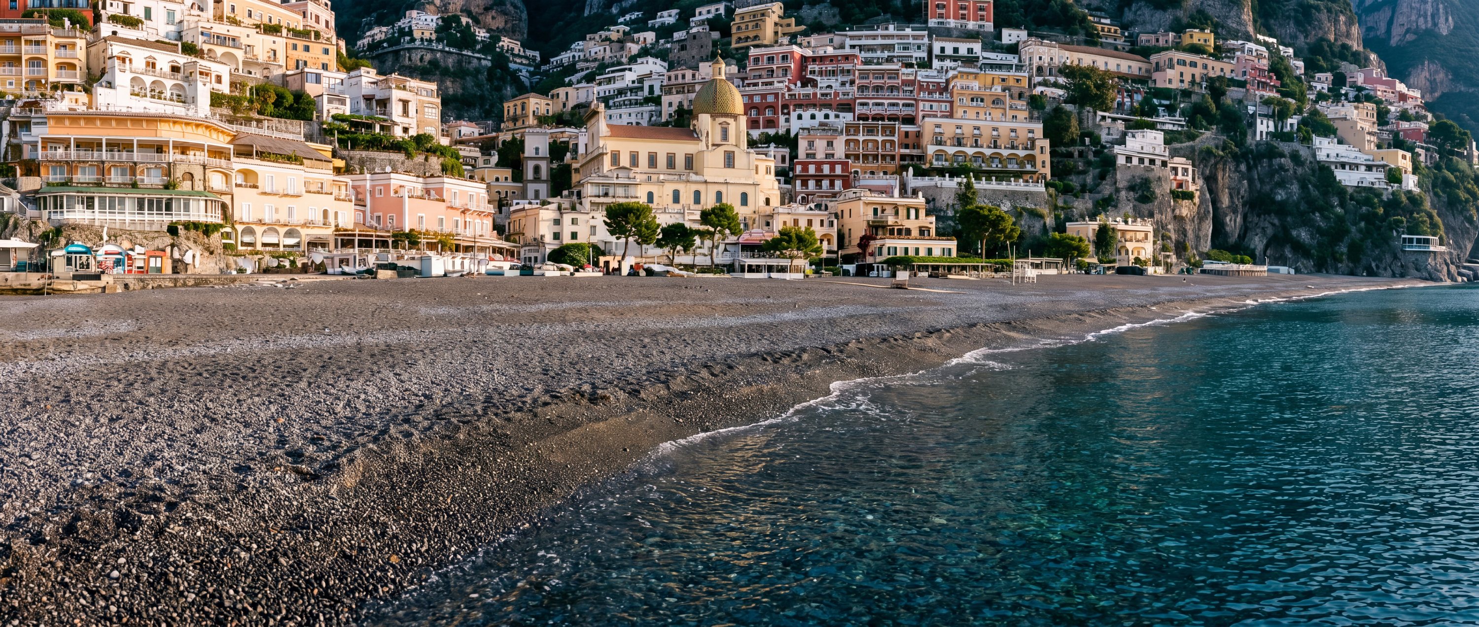 Wide view of Spiaggia Grande, Positano, Italy.