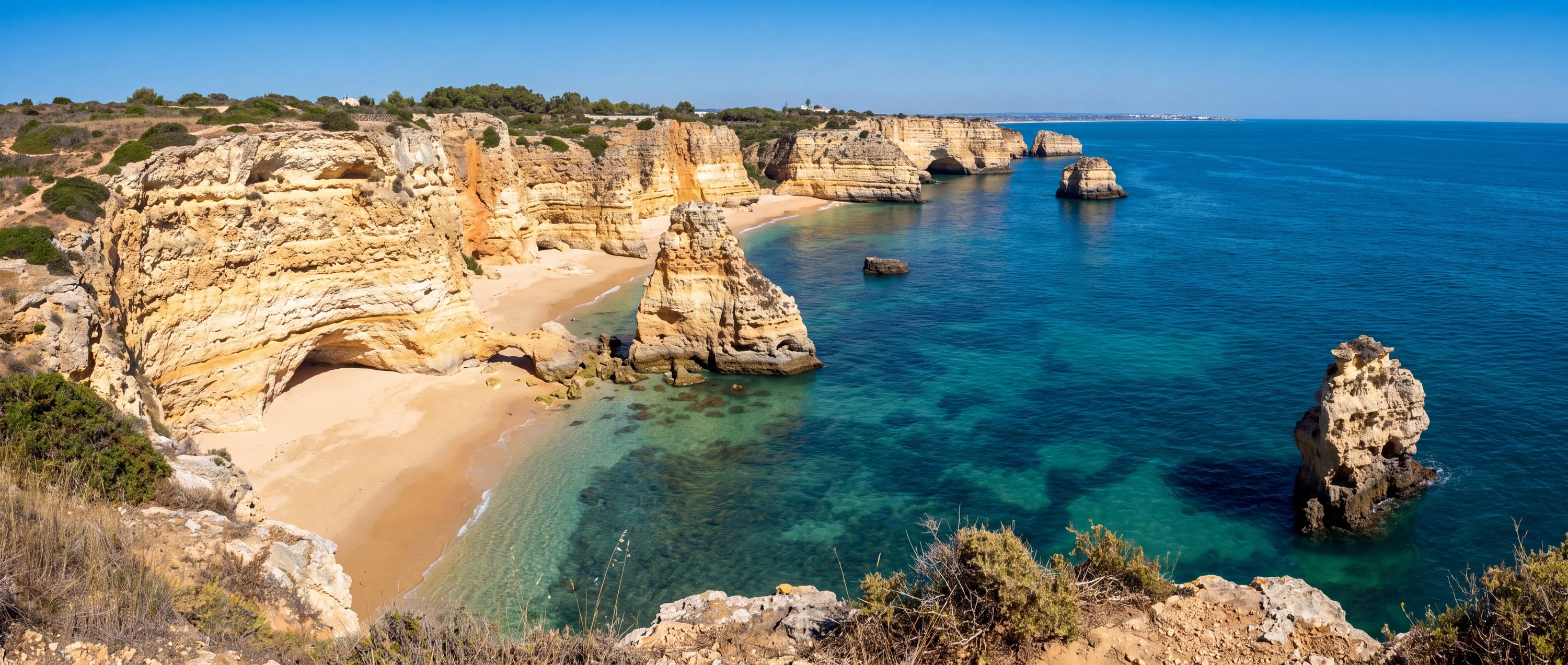Wide view of Praia da Marinha, Algarve, Portugal.