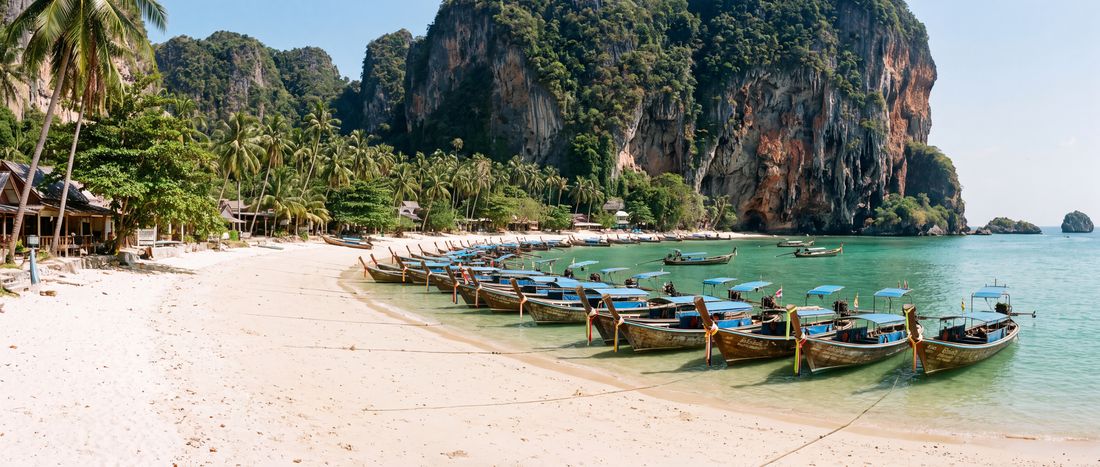 Wide view of Ton Sai Bay, Krabi.