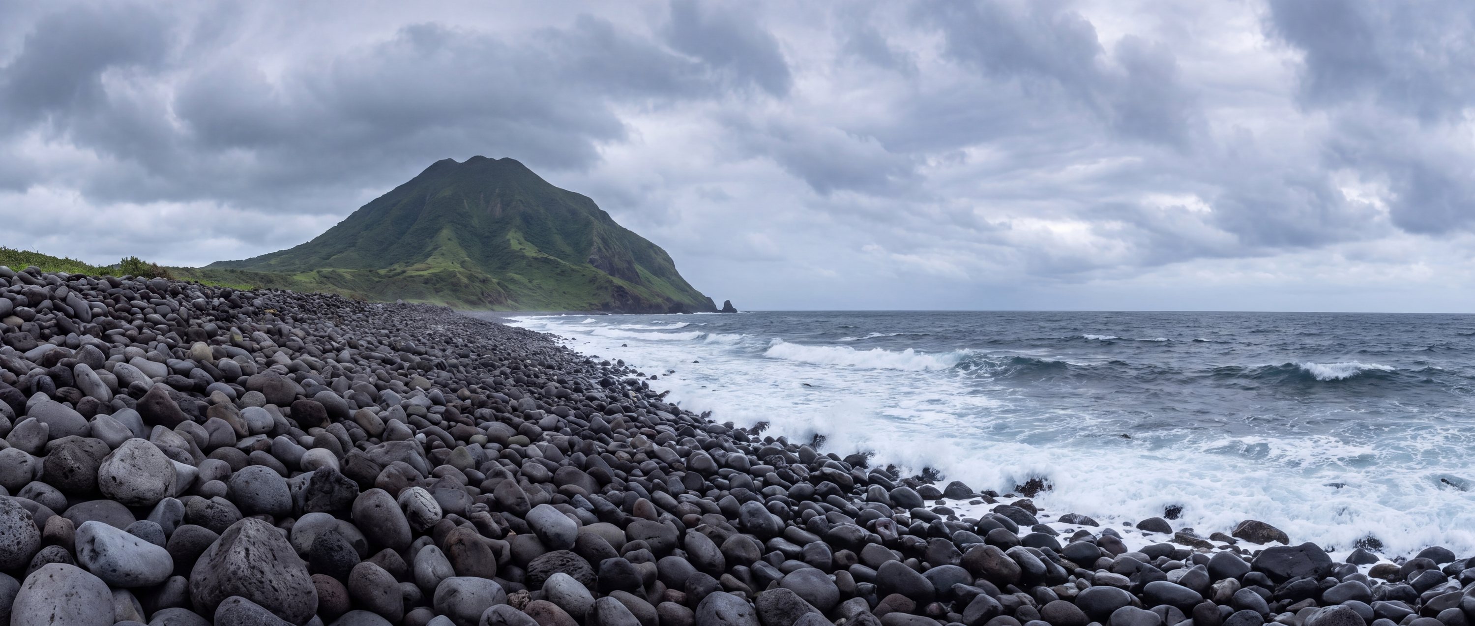 Wide view of Valugan Boulder Beach, Cagayan Valley.