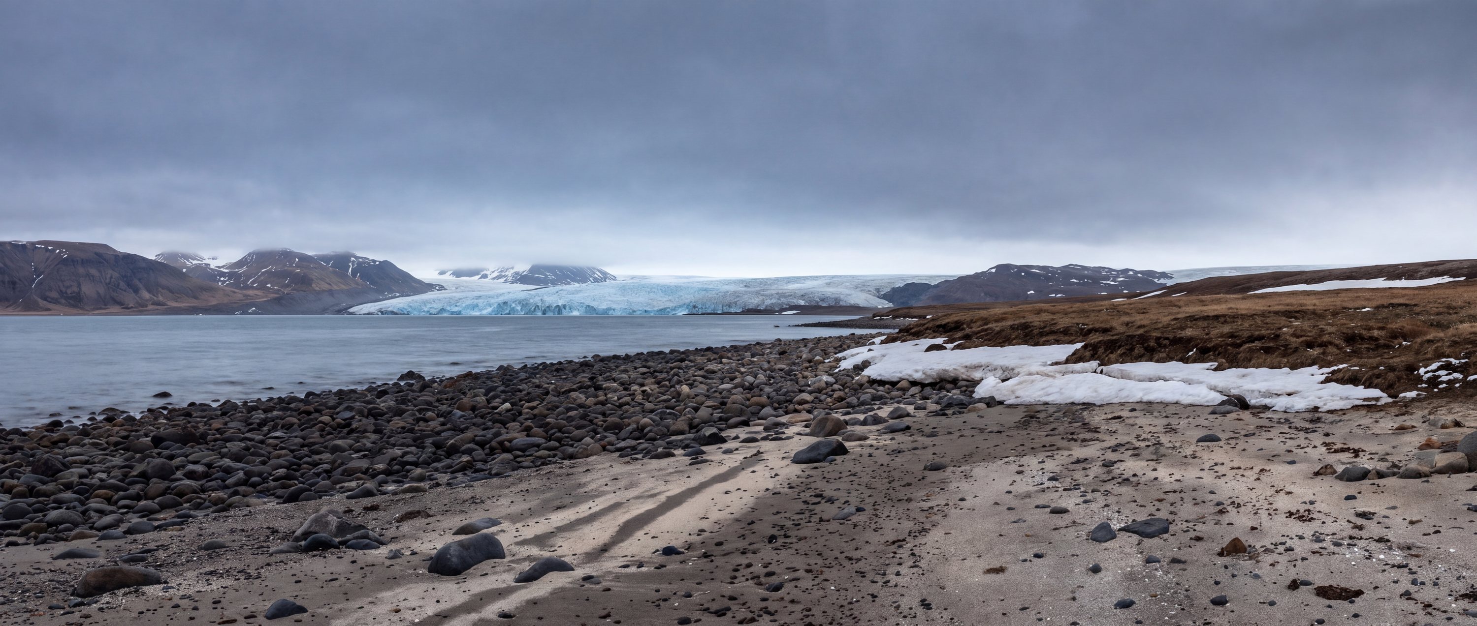 Arctic and subpolar beaches